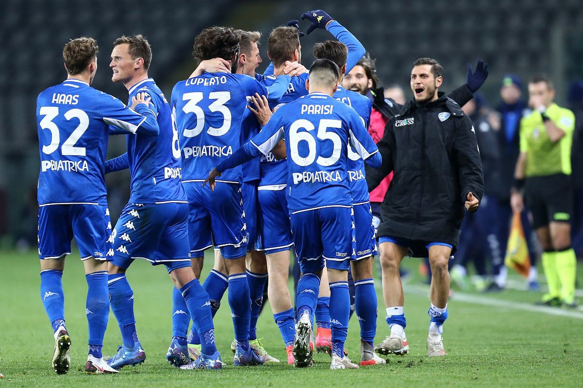 股投入巨资 股投入巨资